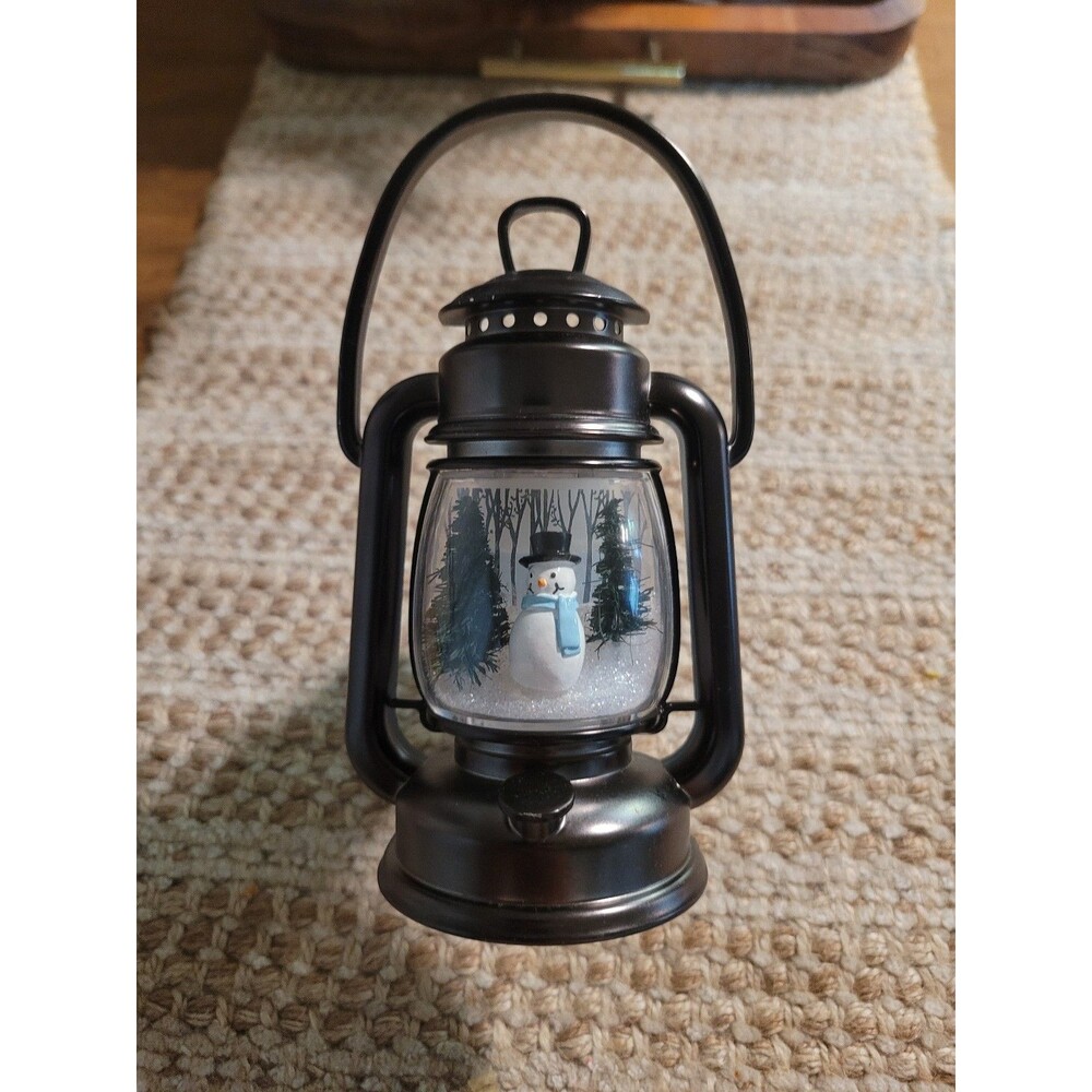 Snowy Lantern Wallflower Plug - Bath and Body Works